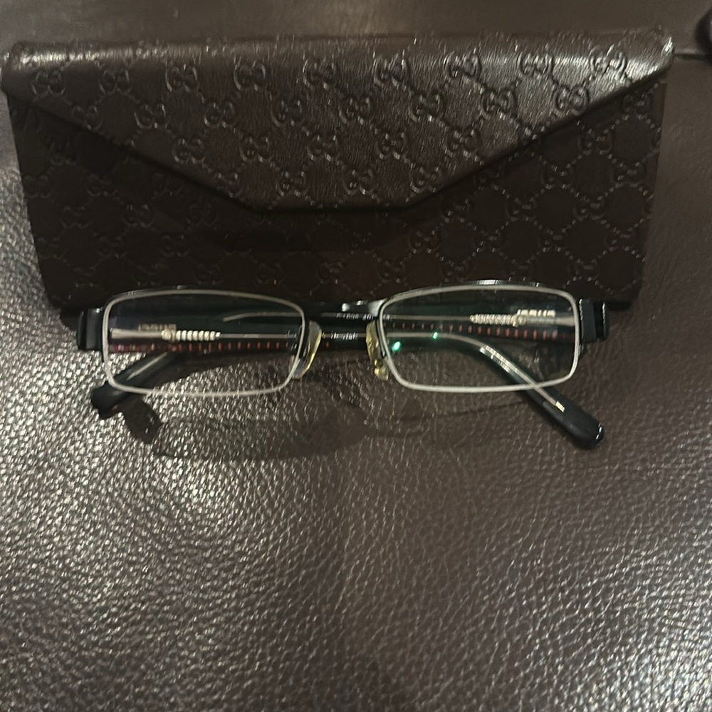 Authentic GUCCII glasses - Picture 2 of 3
